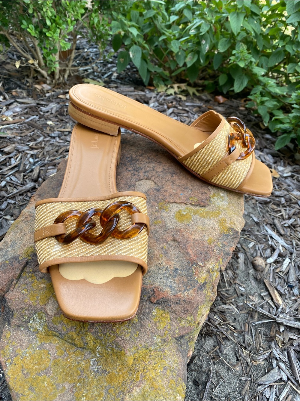 J. McLaughlin Tan Slide Sandals with Tortoiseshell Chain on Woven Strap